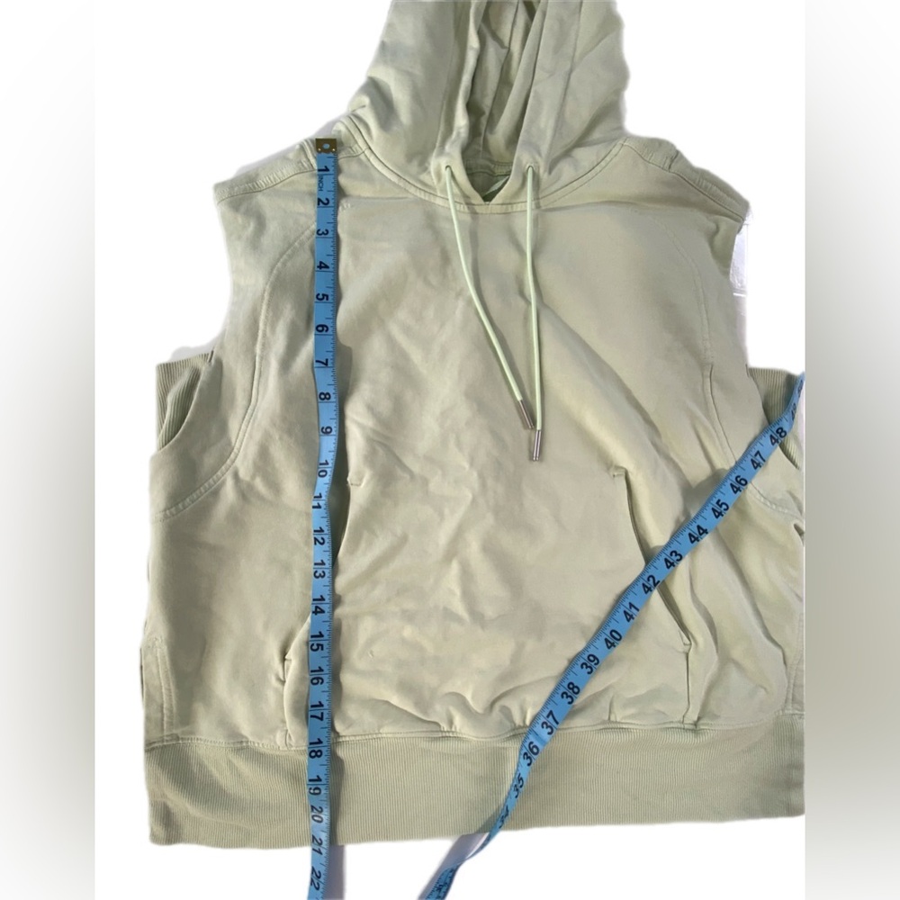 Lululemon French Terry Sleeveless Hoodie Kohlrabi Green size 4 - Picture 3 of 10